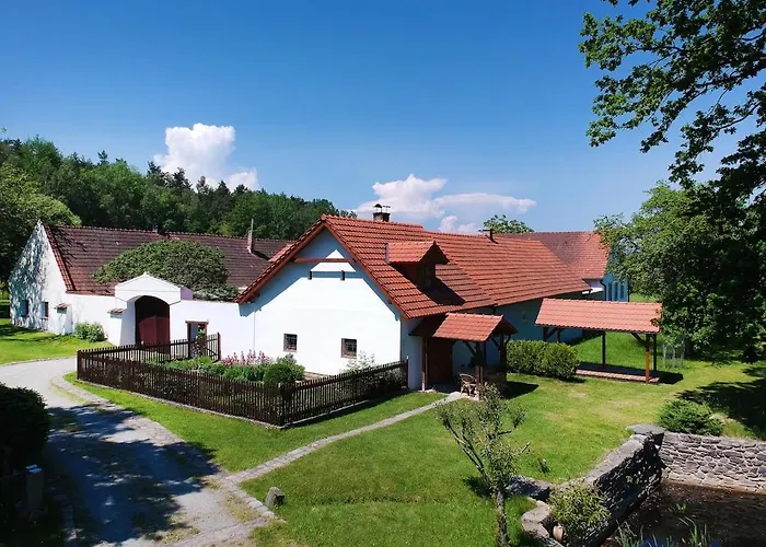 Chaloupka Vetrnik - Samota U Lesa *